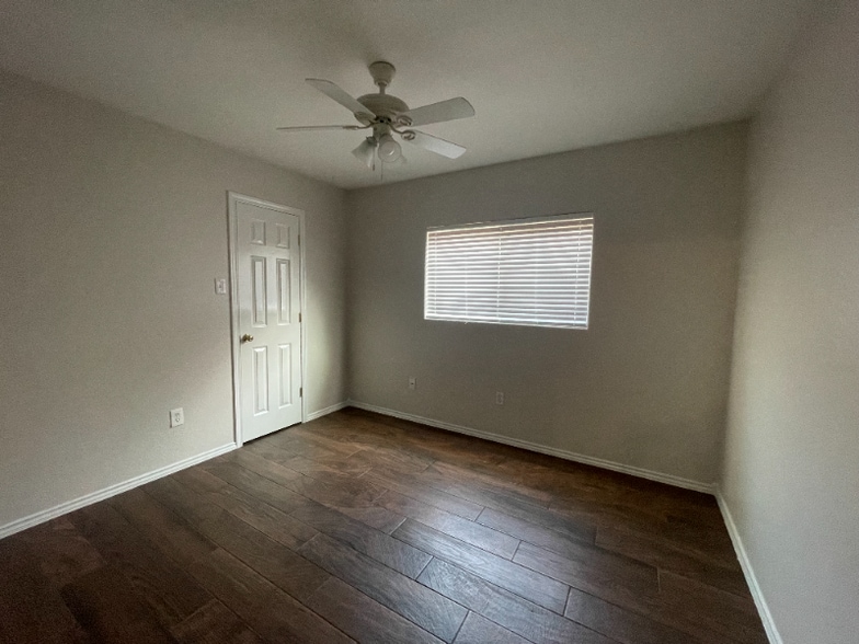 Building Photo - 2135 Lima Loop