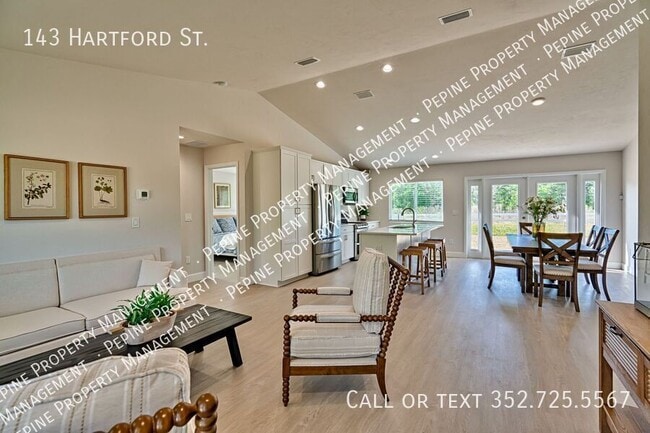 Building Photo - 143 Hartford St