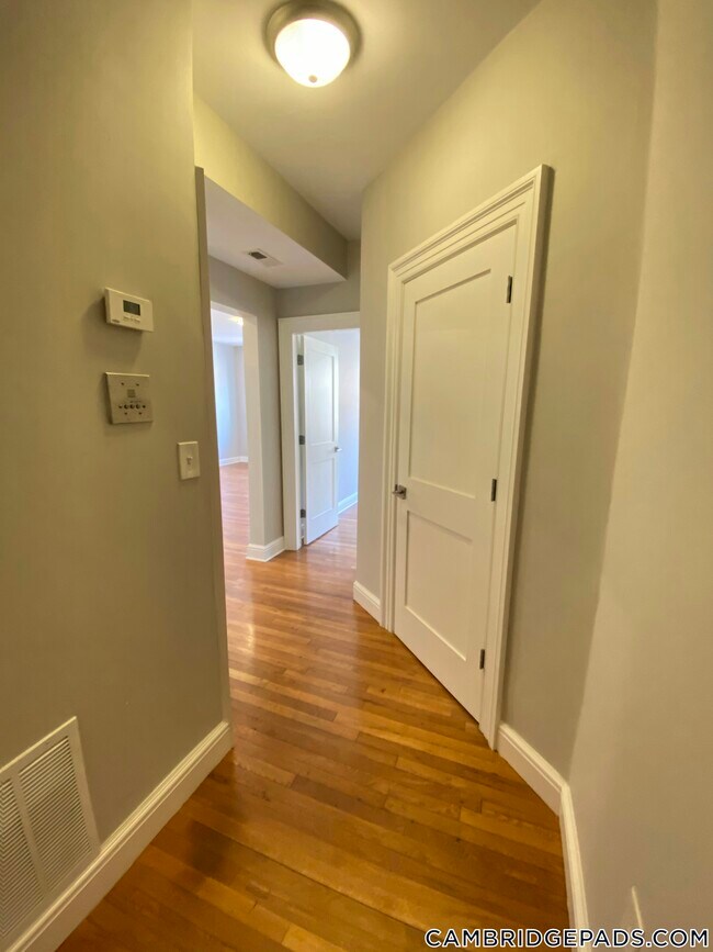 Building Photo - 20 JFK St.