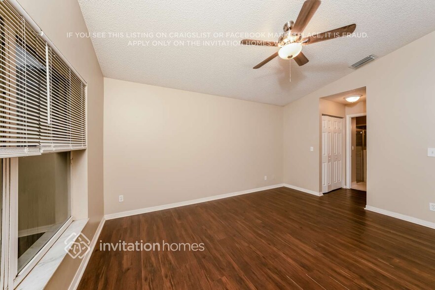 Building Photo - 7843 Nautique Ct