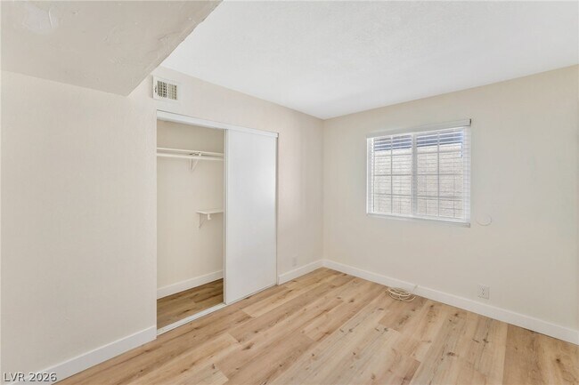 Building Photo - 6224 Yerba Ln
