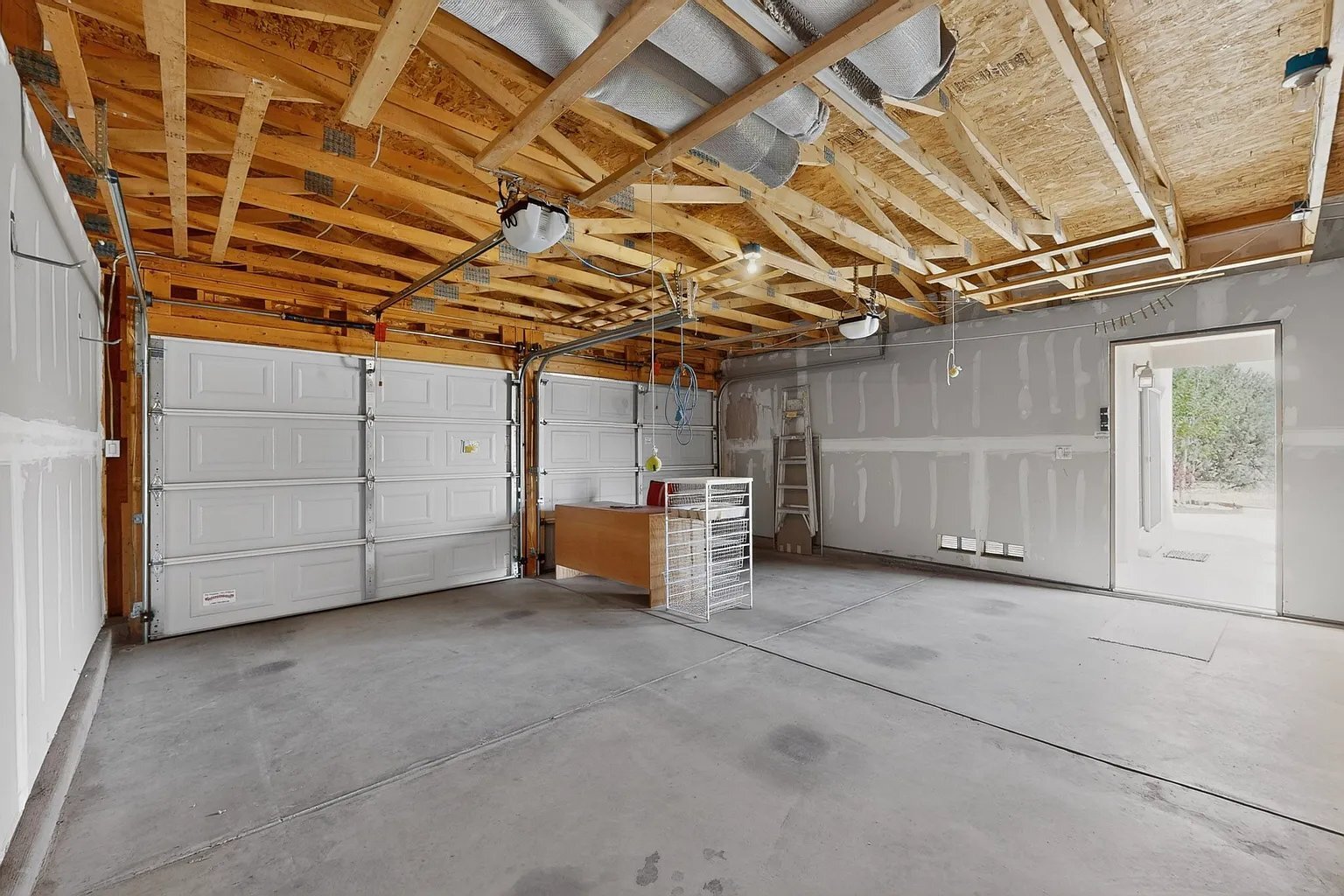 Building Photo - 4401 Autumn Leaf Ln