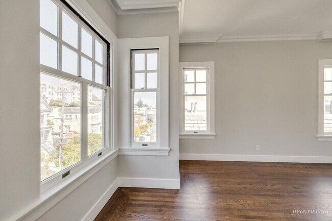 Building Photo - 2989 Jackson St