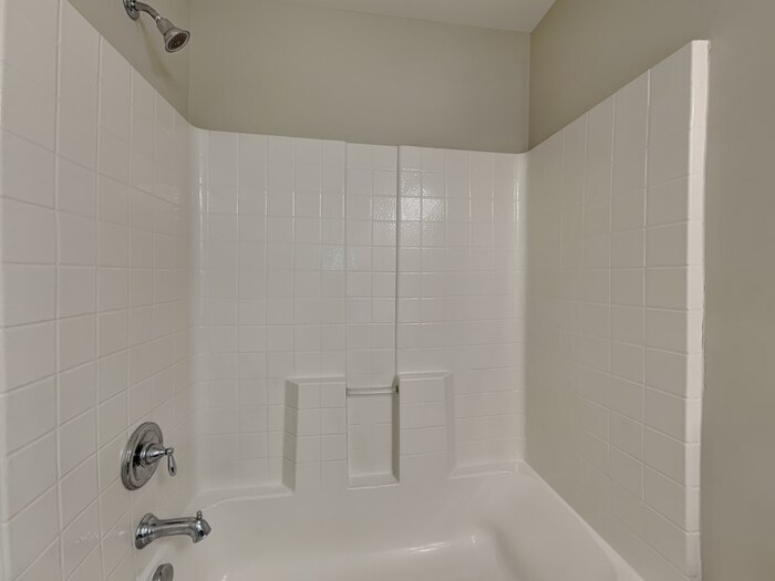 Building Photo - 171 Davelyn Ct