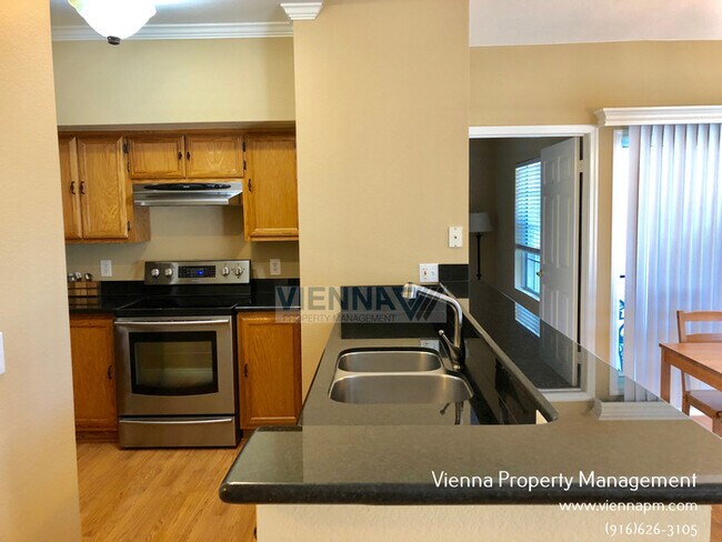 Building Photo - 710 Horizon Cove