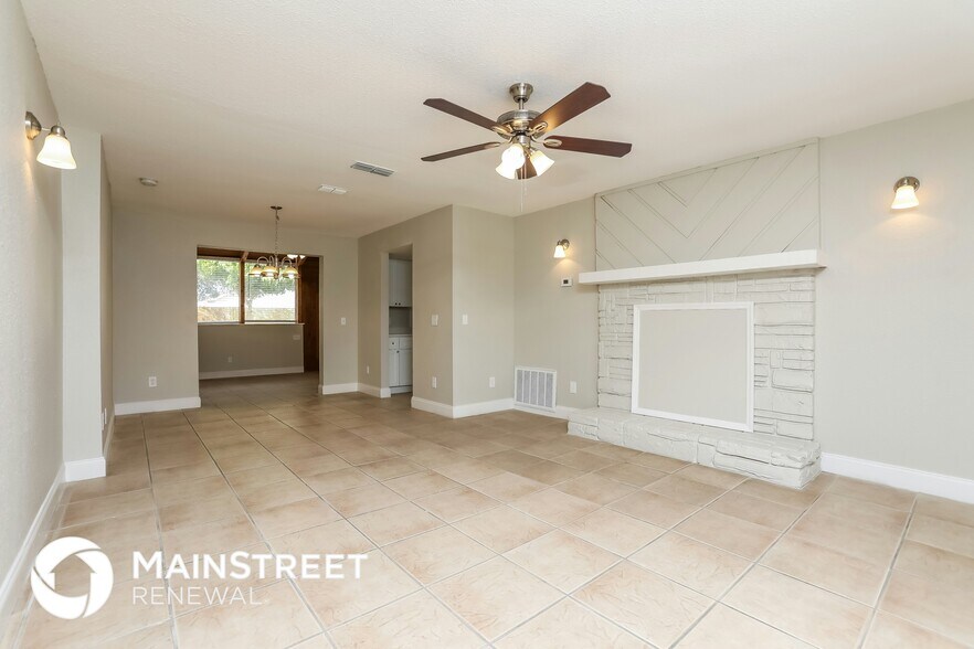 Building Photo - 2940 Blind Owl Dr