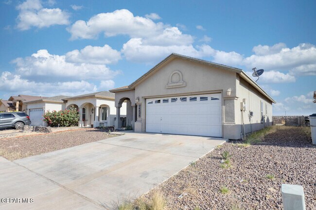 Building Photo - 14429 Spanish Point Dr