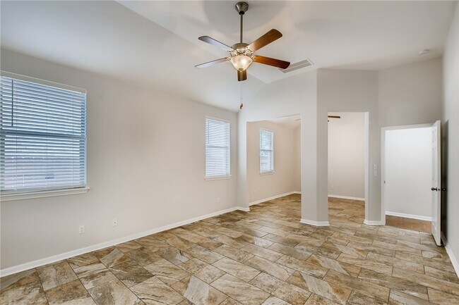 Building Photo - 2136 Granite Hill Dr