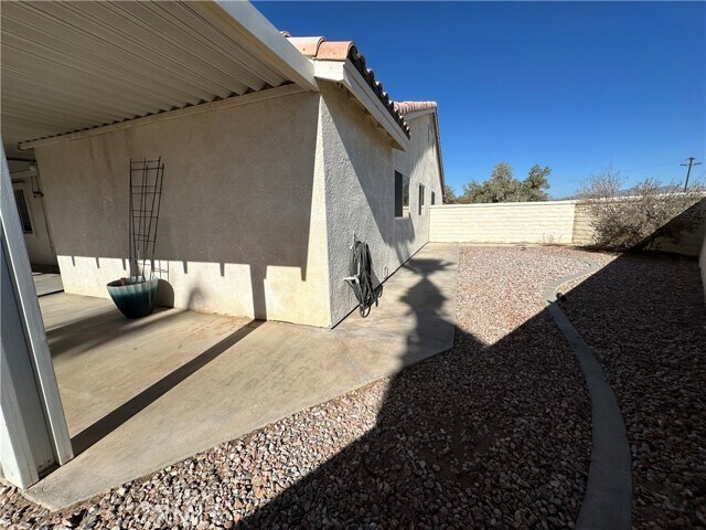 Building Photo - 2509 Fairway Dr