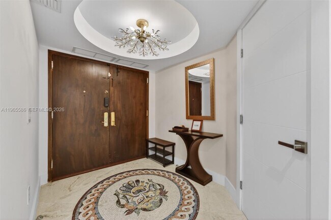 Building Photo - 16711 Collins Ave