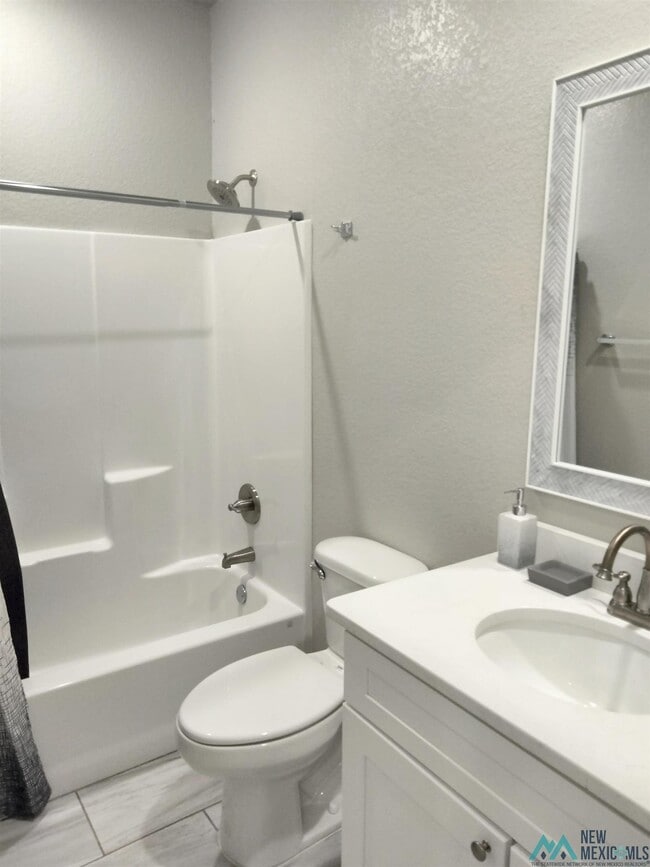 Building Photo - 1308 Sonora Rd