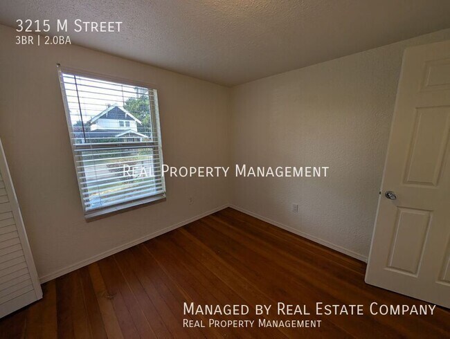 Building Photo - 3215 M St