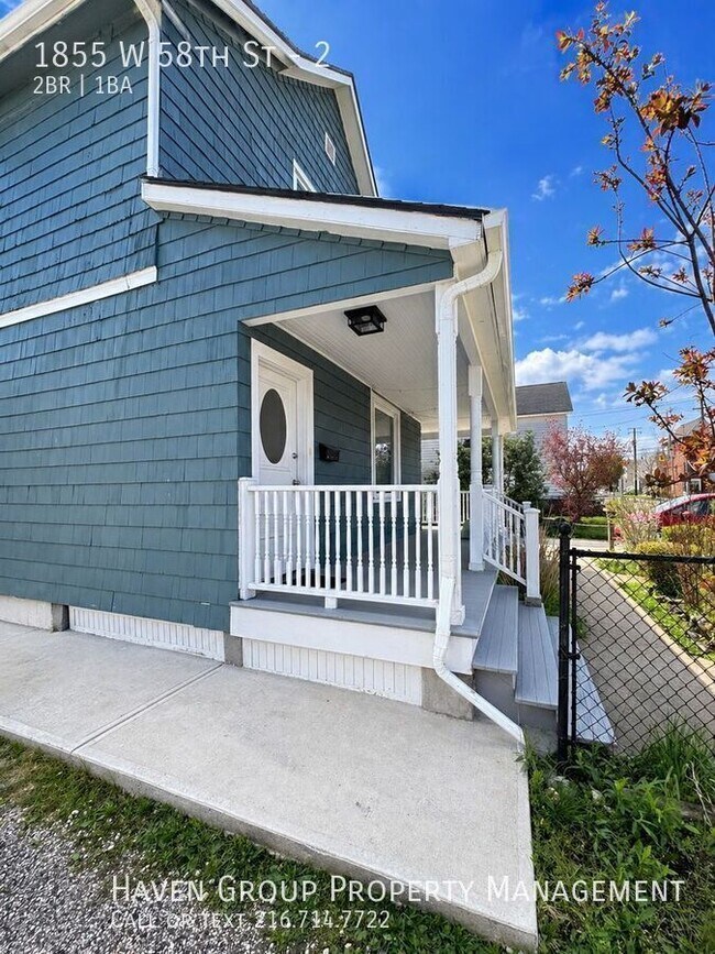 Building Photo - 1855 W 58th St