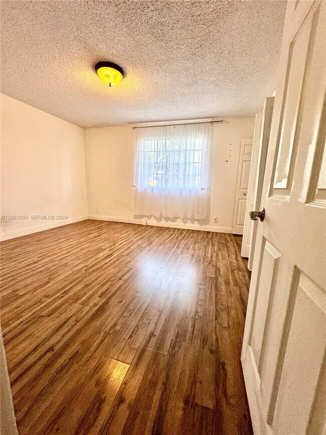 Building Photo - 3742 San Simeon Cir