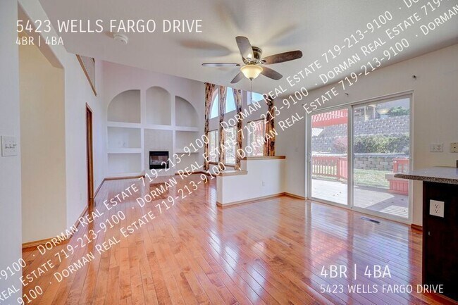 Building Photo - 5423 Wells Fargo Dr W