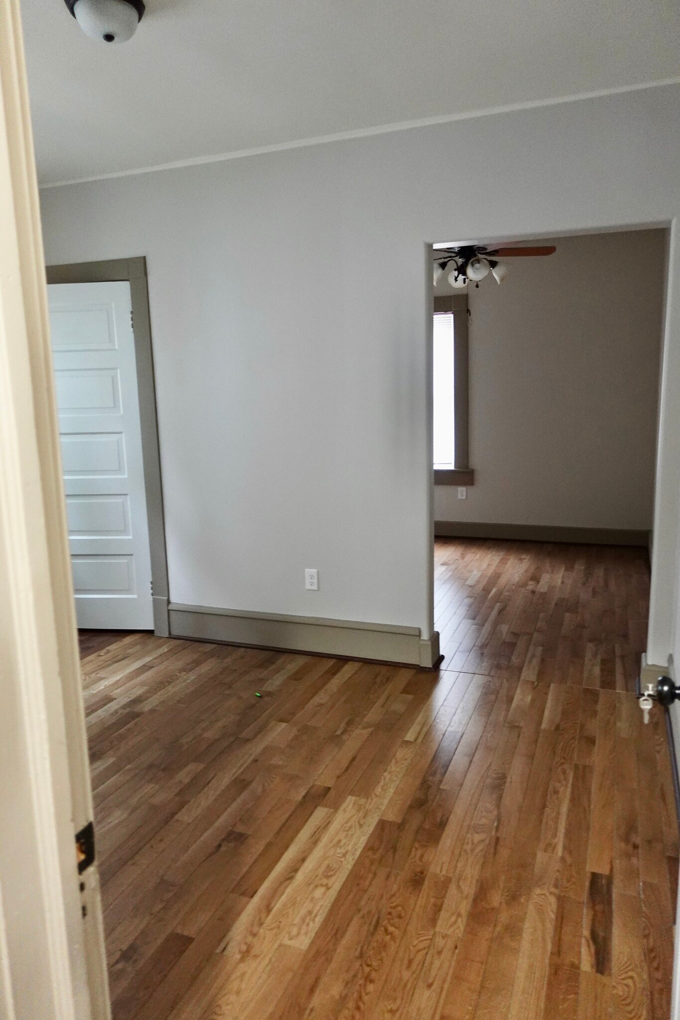 Building Photo - 522 N 33rd St