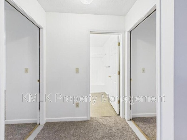 Building Photo - 288 Cross St