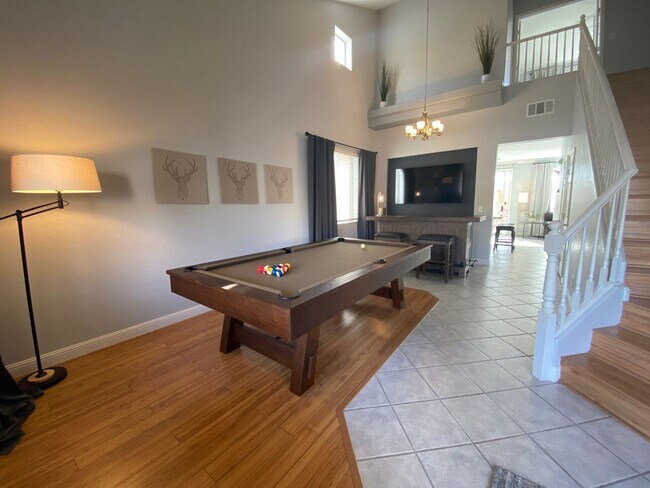 Building Photo - 4 Bedroom Home in Summerlin with Pool