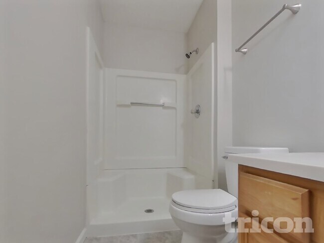 Building Photo - 1712 Beckenbauer Ln