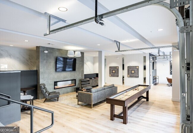 Building Photo - 750 Avondale Creek Dr.