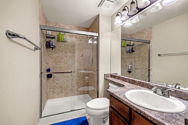 Building Photo - 7115 Grand Valley Dr
