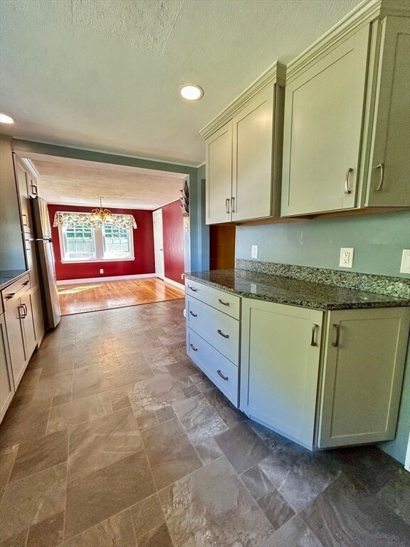 Building Photo - 2205 Washington St