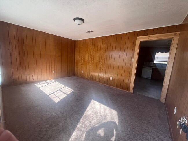 Building Photo - 50 Brewer St