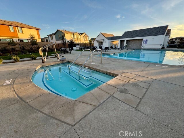 Building Photo - 30045 Sunset Pier Dr