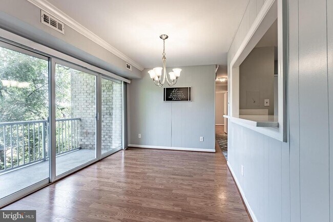 Building Photo - 2908 Kings Chapel Rd