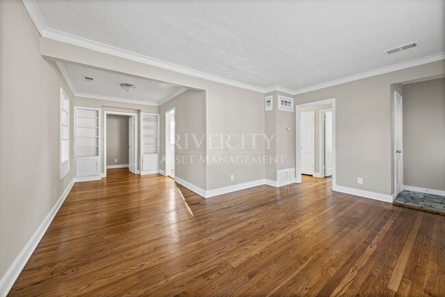 Building Photo - 1156 Brower St