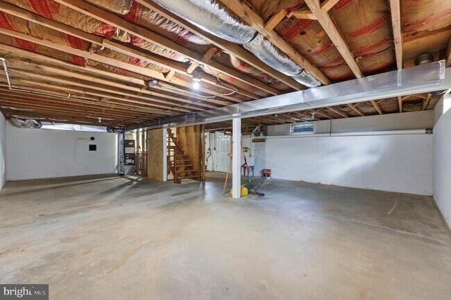 Building Photo - 4015 Jefferson Pike