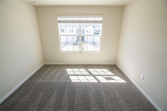 Building Photo - 4647 Green Palm Ln