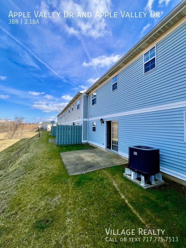 Building Photo - 1114 Apple Valley Dr