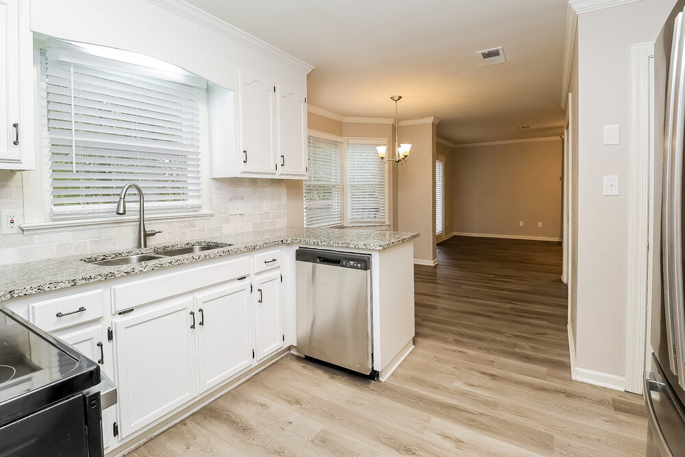 Building Photo - 2410 Wildburne Ct