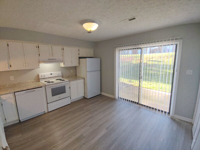 Building Photo - 16 Duiguid Dr