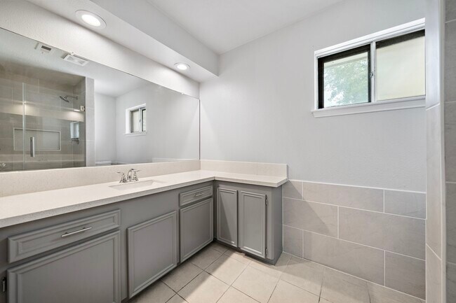 Building Photo - 11506 Hornbrook Dr