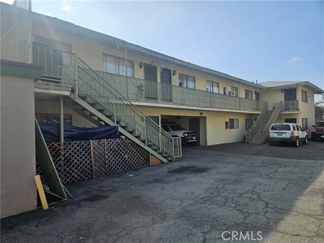 Building Photo - 530 N San Gabriel Ave