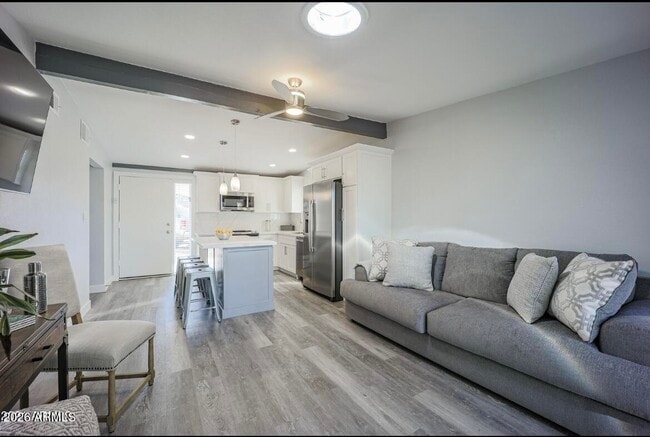 Building Photo - 16807 E Gunsight Dr