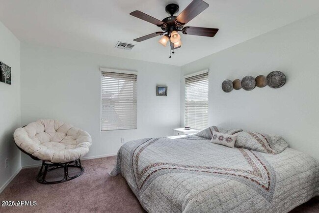 Building Photo - 4334 E Carla Vista Dr