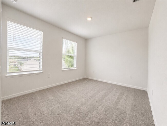 Building Photo - 11827 Cloverly Ln