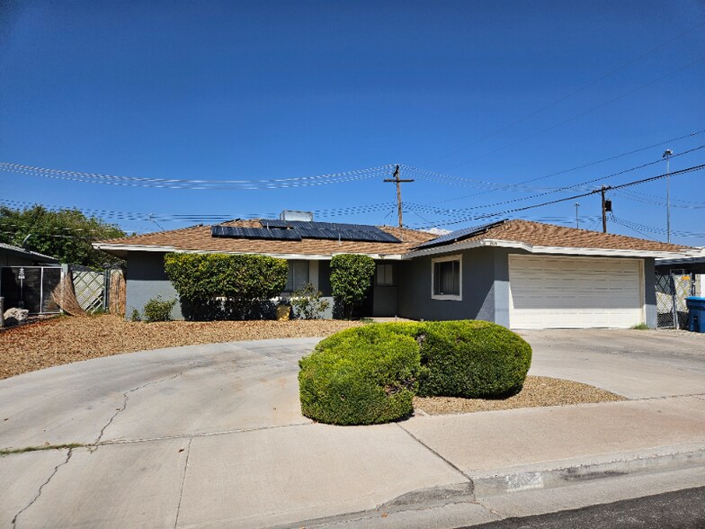 Building Photo - 105 Marigold Ln