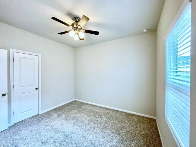 Building Photo - 1134 Magnolia Branch Ln