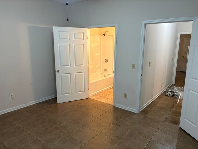 Building Photo - 1086 Cornell Pl