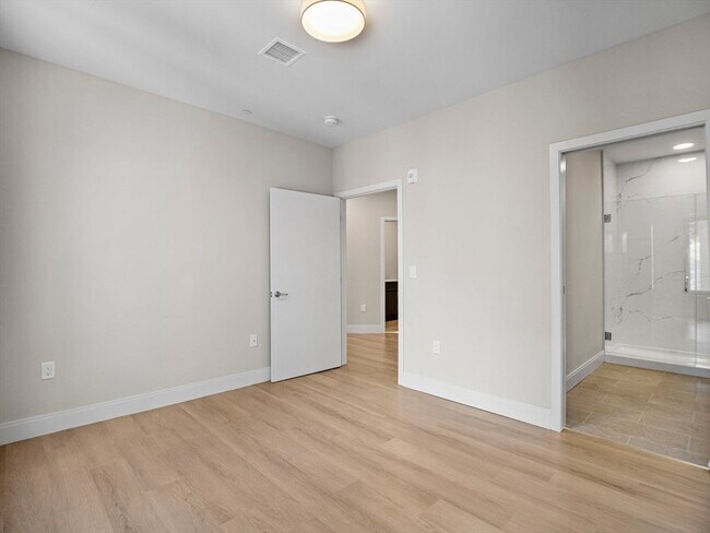 Building Photo - 249 Corey Rd