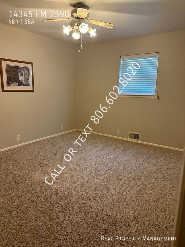 Building Photo - Amazing home south of Amarillo with worksh...
