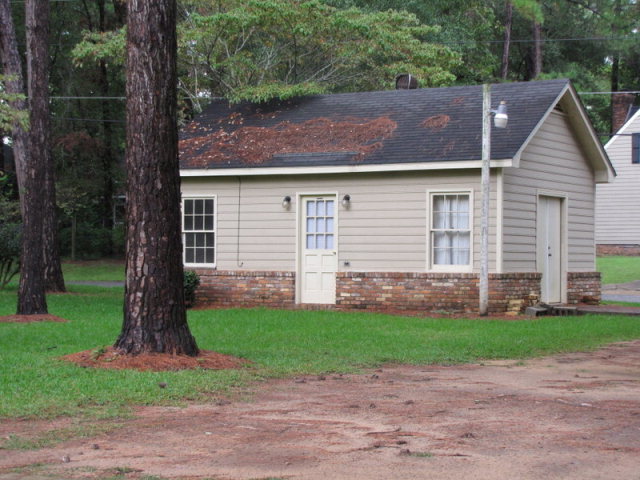 Building Photo - 2515 Pheasant Dr