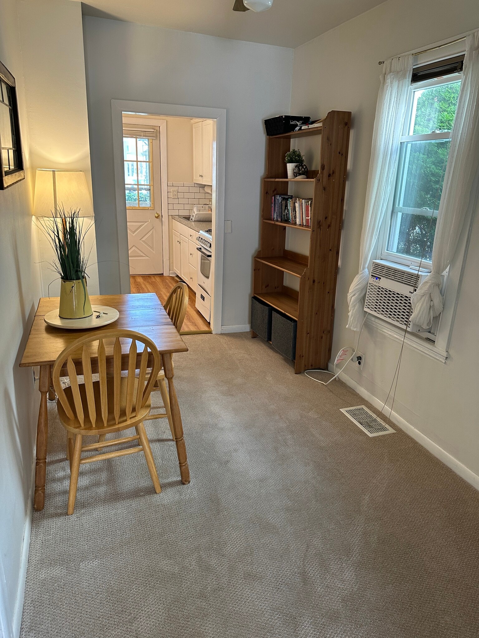 Apt A Dining Room - 84 Mount Hermon Way