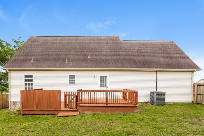 Building Photo - 534 Wildwood Dr