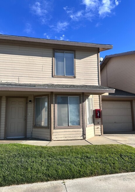 Building Photo - 1431 Cimarron Ct