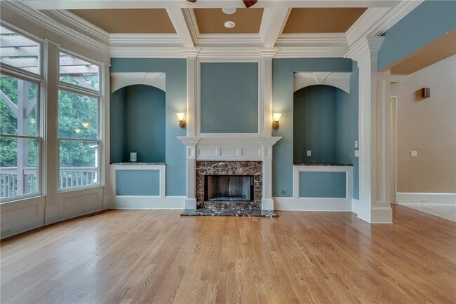 Building Photo - 3924 Sweat Creek Run NE